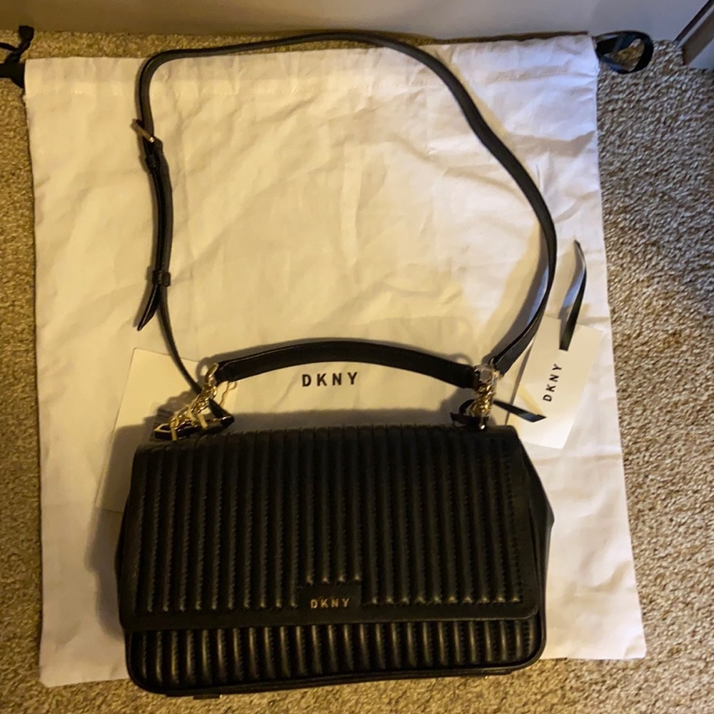 New Dkny flap gansevoort quilted lamb Napa bag